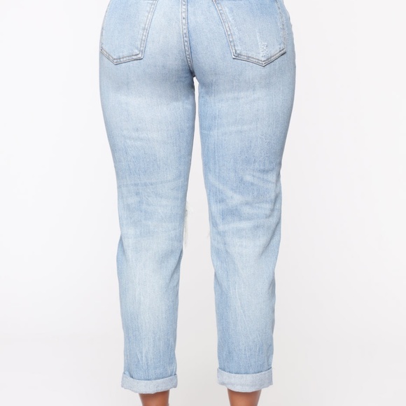 Fashion Nova Keepin Me Stressed Boyfriend Jeans - Medium Blue Wash Size 3 - Picture 7 of 7